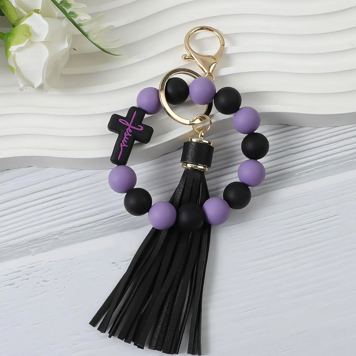 Beaded Keychain Wristlet Silicone Cross Elastic Wrist Key Ring Tassel Bangle Key Chains for Car Key Bracelet Women