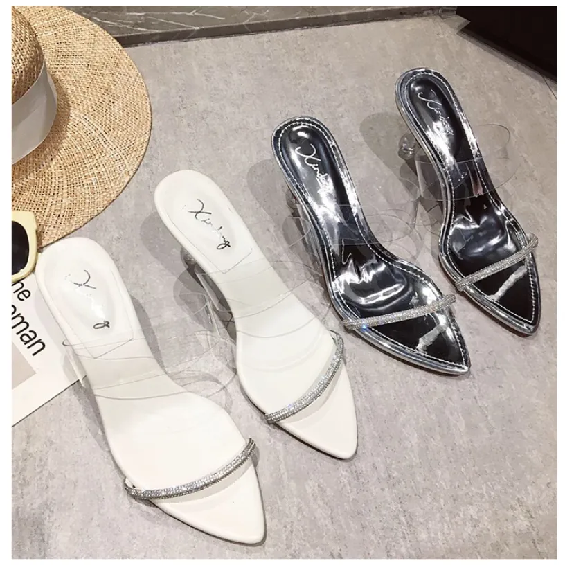 BOOPDO DESIGN DIAMANTE CLEAR DETAIL HEELED SANDALS