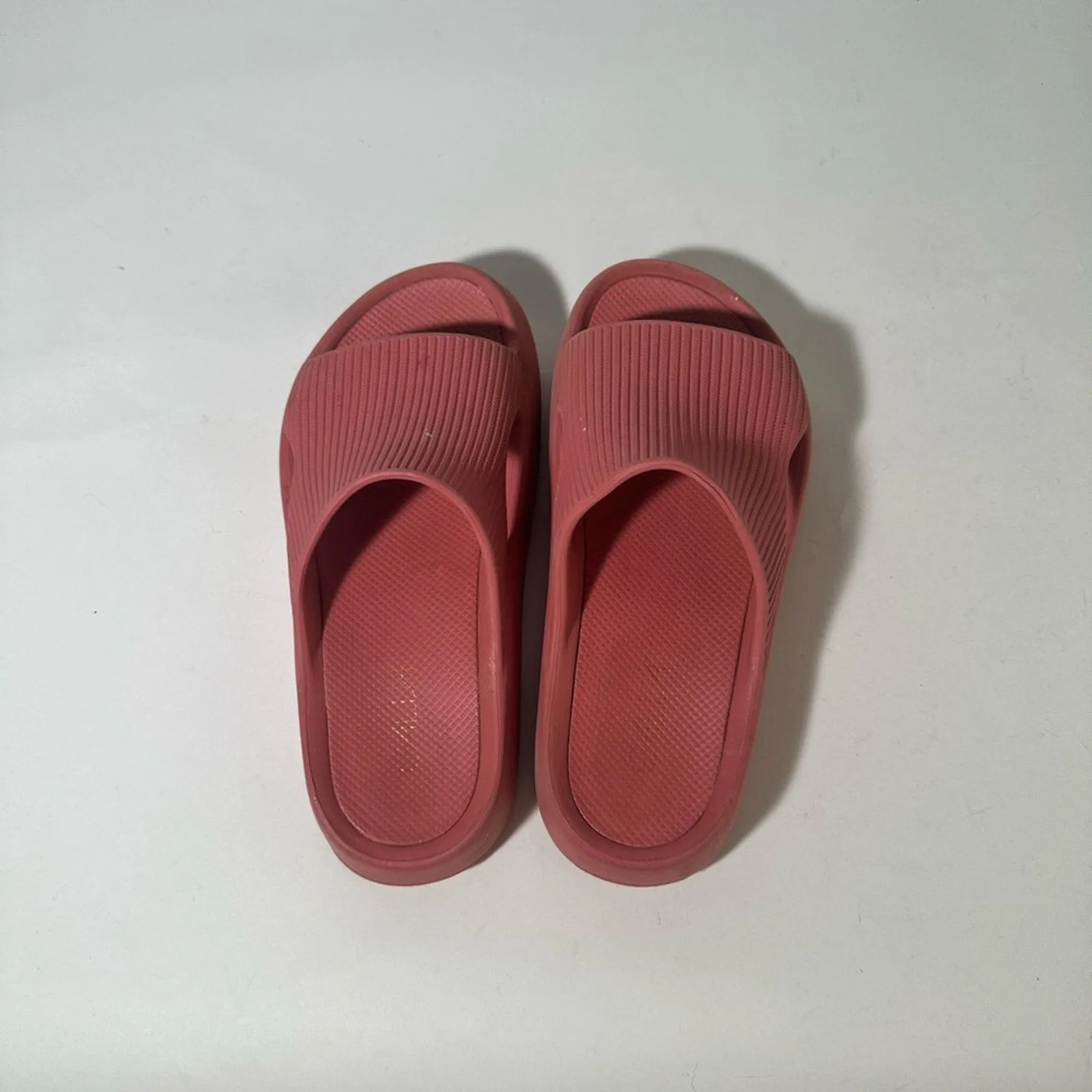 Calia Ribbed Pink Slide Sandals