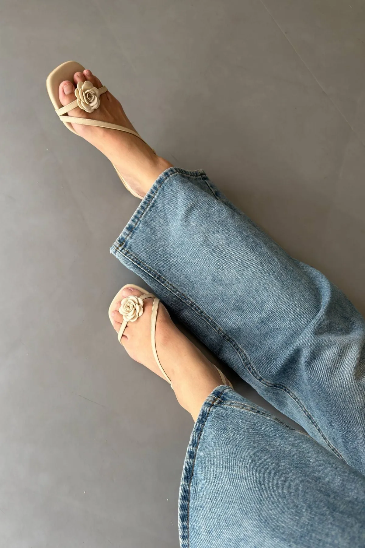 Ivory Anna Sandal