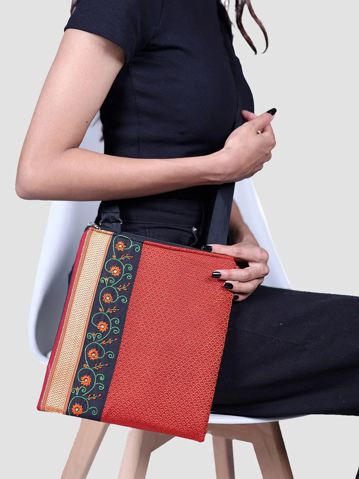 Khun Sling Bag Orange