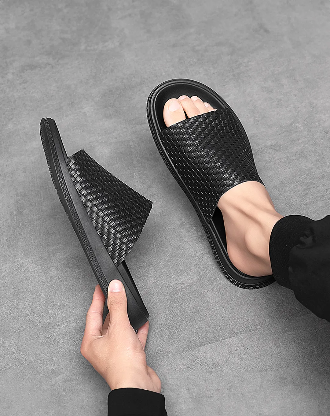 ♂Leather Chic Sandals