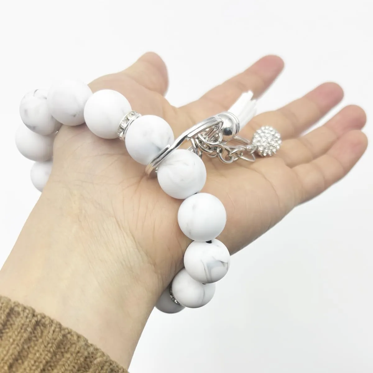 Unpafcxddyig Silicone Bead Keychain Bracelet Women Wristlet Key Ring Bangle Chains with Tassel
