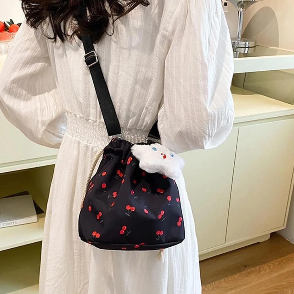 Women Bag Cherries Pattern Shoulder Bag Fashion Bucket Bag Drawstring Crossbody Bag Beach Bag Messengers Bag for Travel