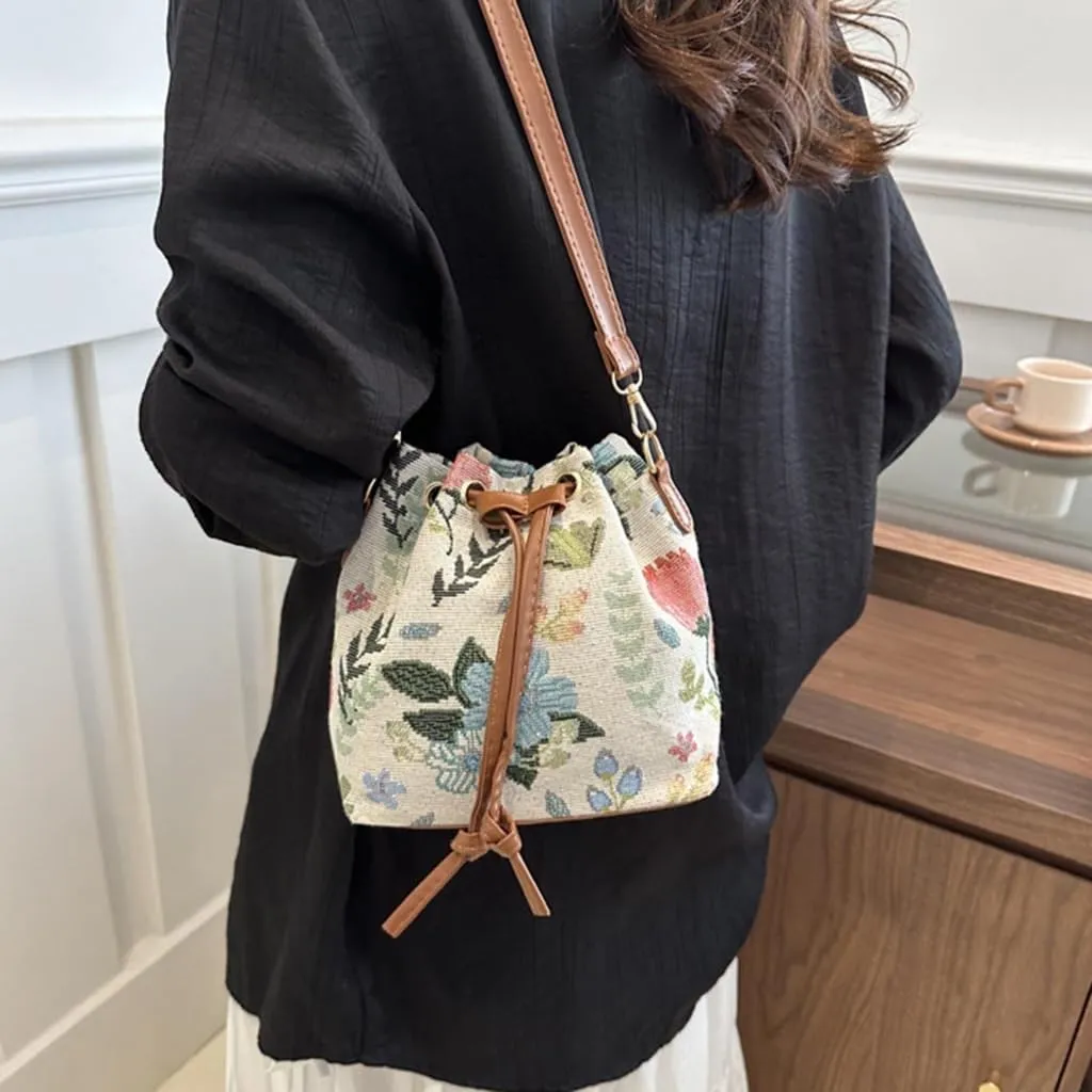 Women Bag Ethnic Styles Shoulder Bag Fashion Messengers Bag Simple Bucket Bag Drawstring Crossbody Bag for Daily Travel