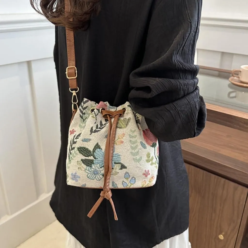 Women Bag Ethnic Styles Shoulder Bag Fashion Messengers Bag Simple Bucket Bag Drawstring Crossbody Bag for Daily Travel