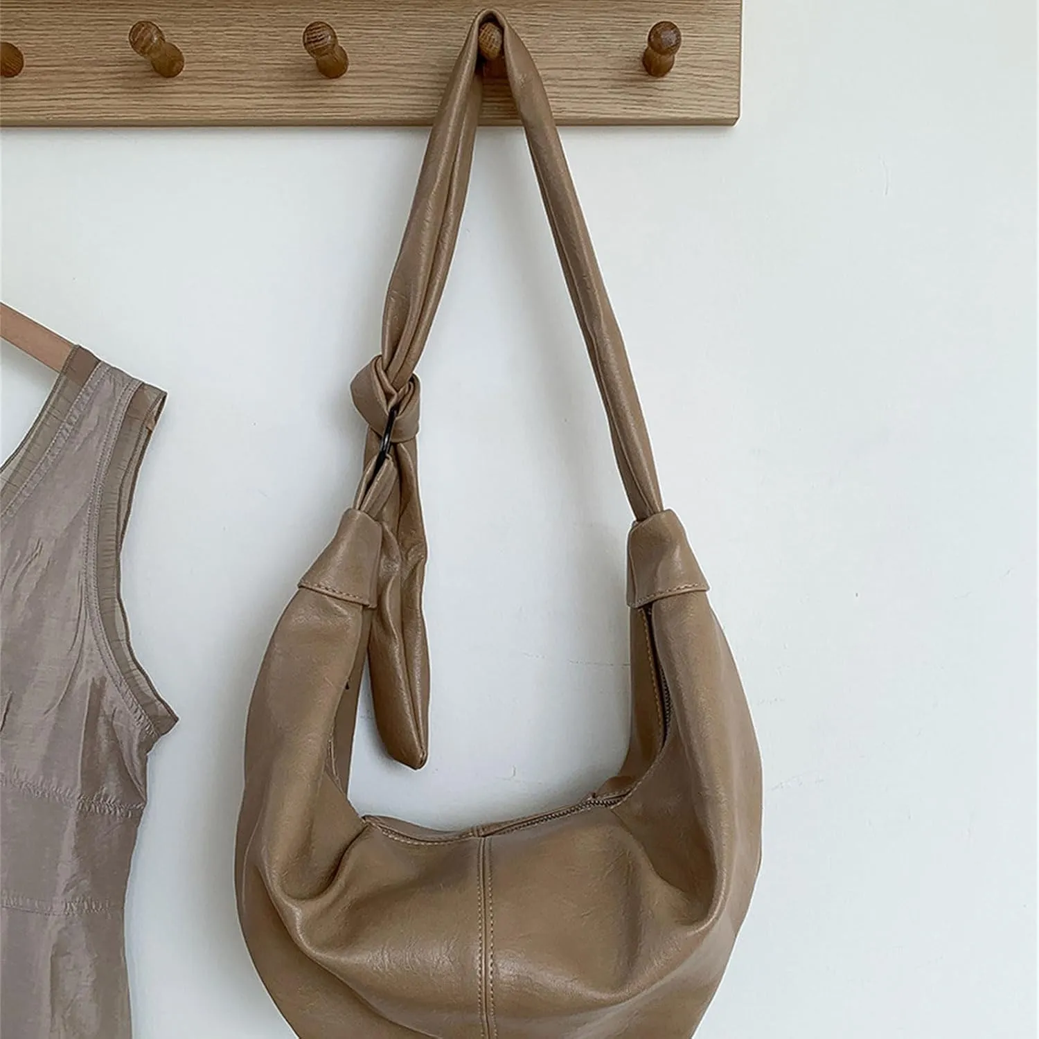 Women Dumplings Bag Large Capacity Shoulder Bag Pleated Crossbody Bag PU Leather Messengers Bag Top Handle Satchel