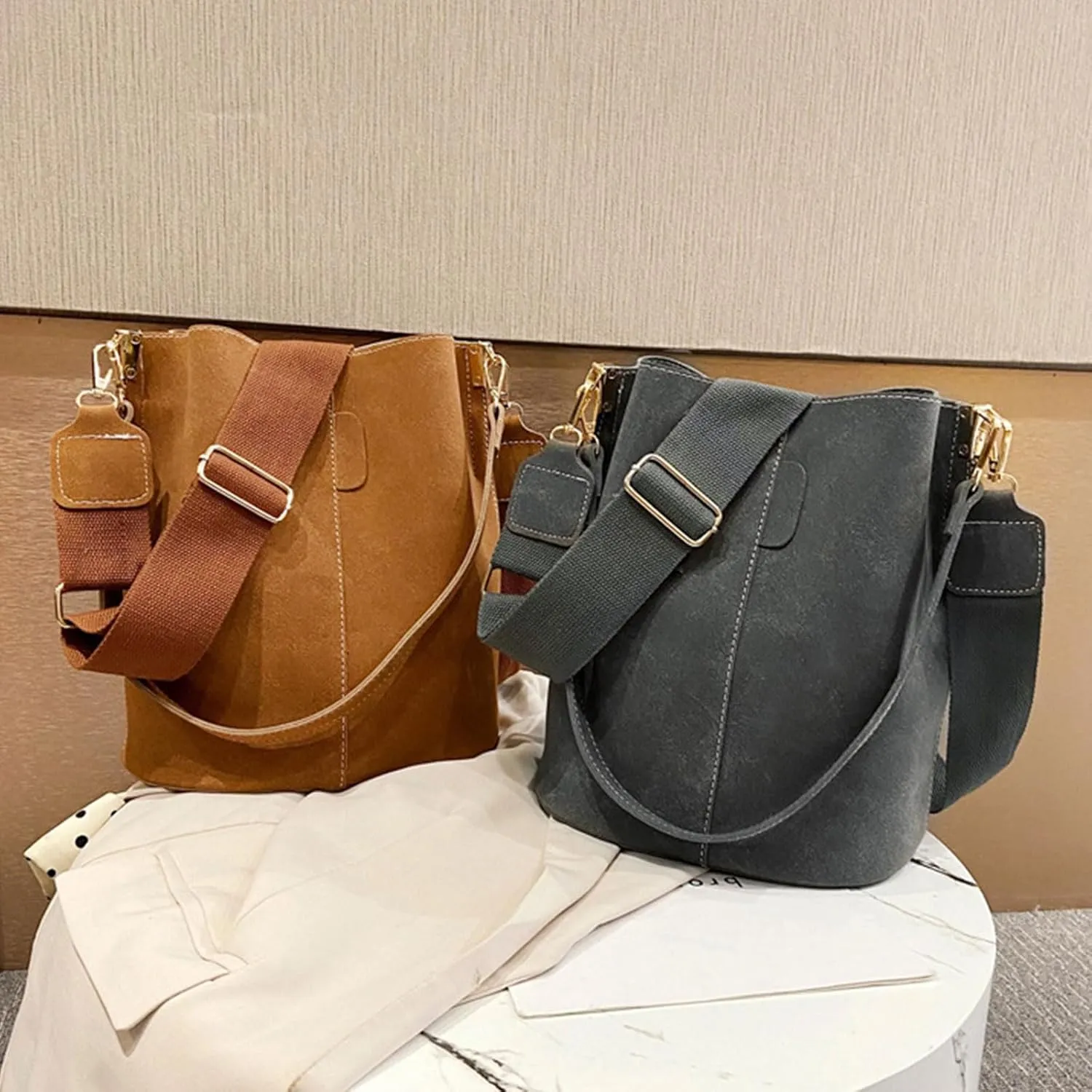 Women Shoulder Bag Trendy Handbag Autumn Winter Bucket Bag Retro Messengers Bag Casual Crossbody Bag for Daily Work