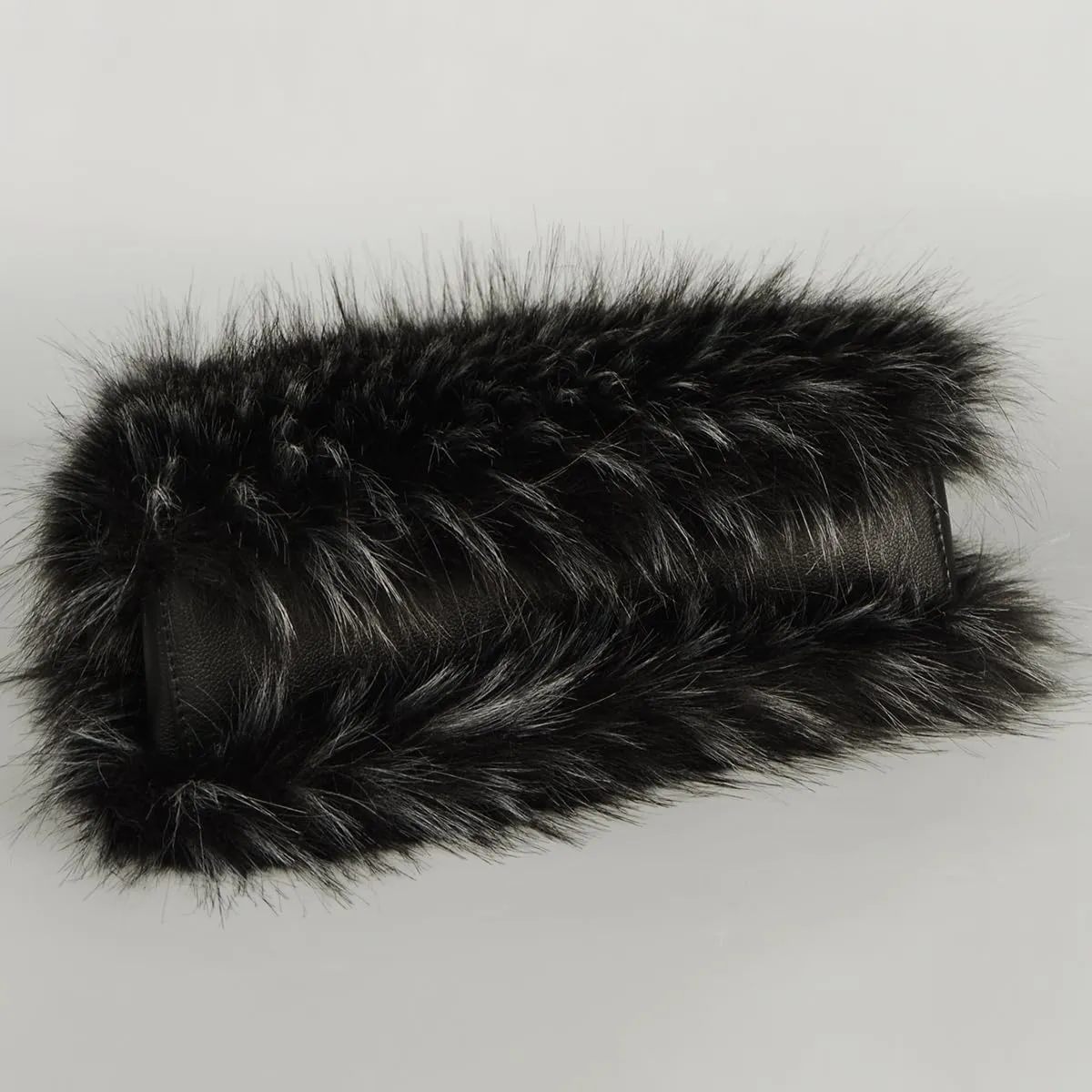 Women's Furry Shoulder Handbags Faux Fur Work Tote Bag for Women Fluffy Satchel Handbags Wristlet Zipper Purses