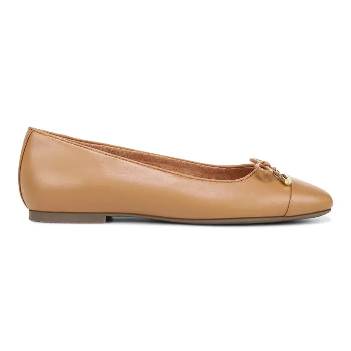 Womens Vionic Klara in Camel