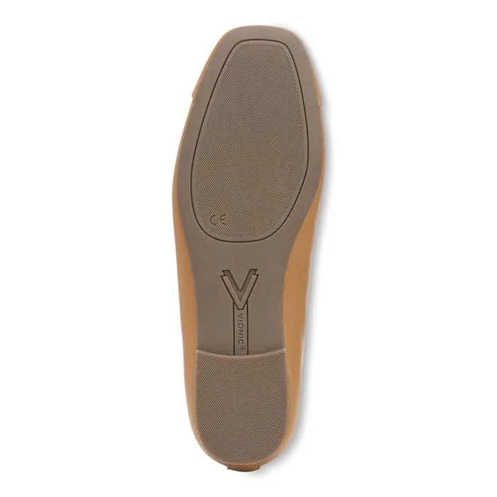 Womens Vionic Klara in Camel