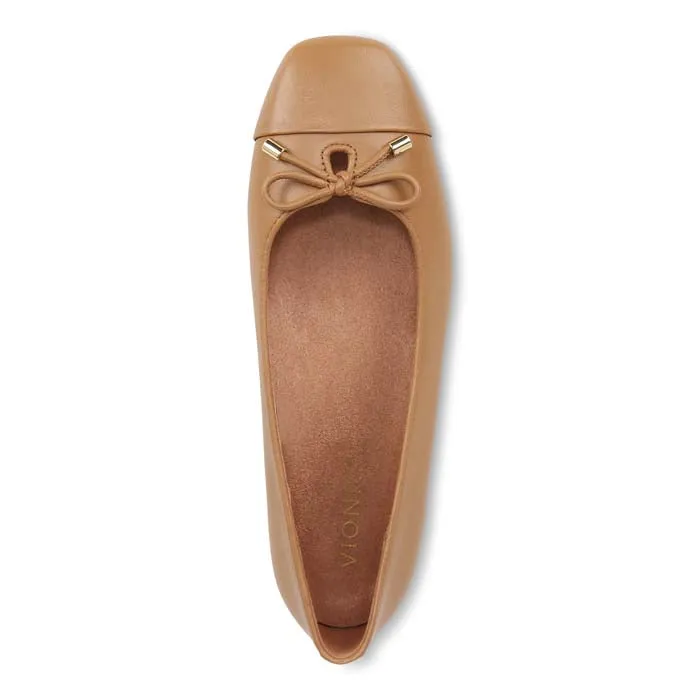 Womens Vionic Klara in Camel