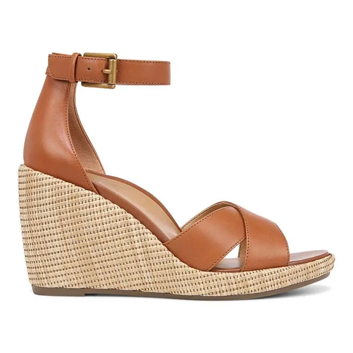 Womens Vionic Marina in Camel